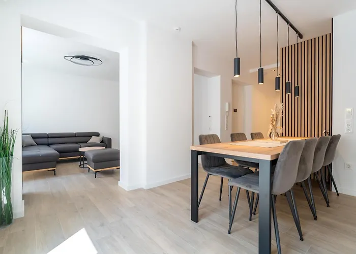 Kalelarga Grand Apartment *