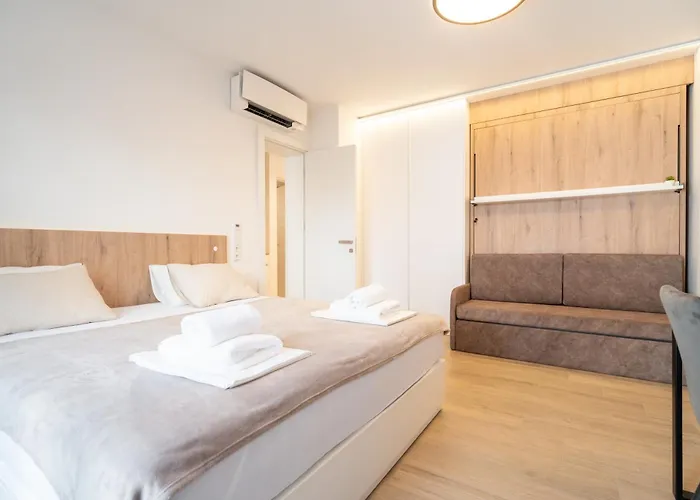 Kalelarga Grand Apartment