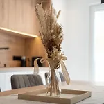 Kalelarga Grand شقة